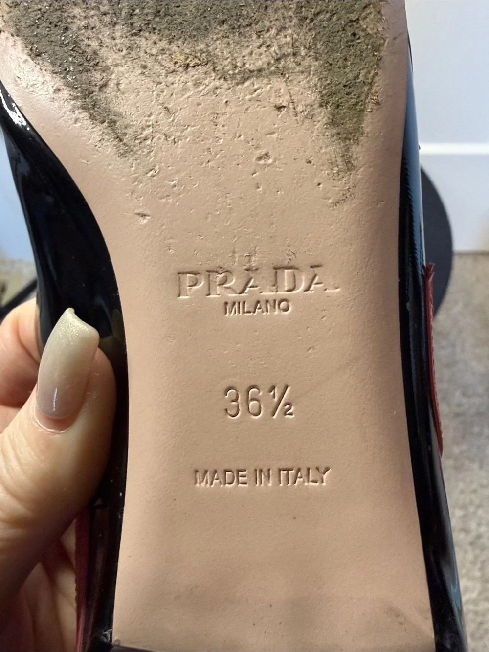 Prada ‘Lip’ Flats| Size 36.5  💋 - Picture 9 of 10